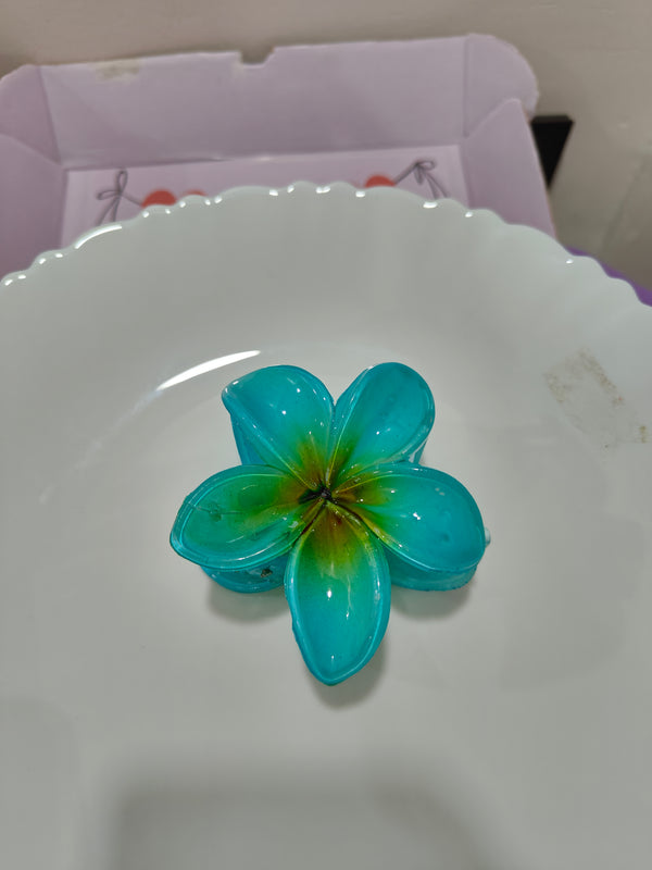 16 Pcs – Birthday WishSpecial Cute Flower Gift Hamper for Her | With Unique Festive Gift BoxPerfect forBirthday & Special Occasion Gifting