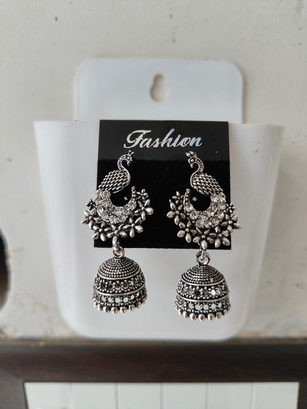 16 Pcs – Birthday WishSpecial Cute Flower Gift Hamper for Her | With Unique Festive Gift BoxPerfect forBirthday & Special Occasion Gifting